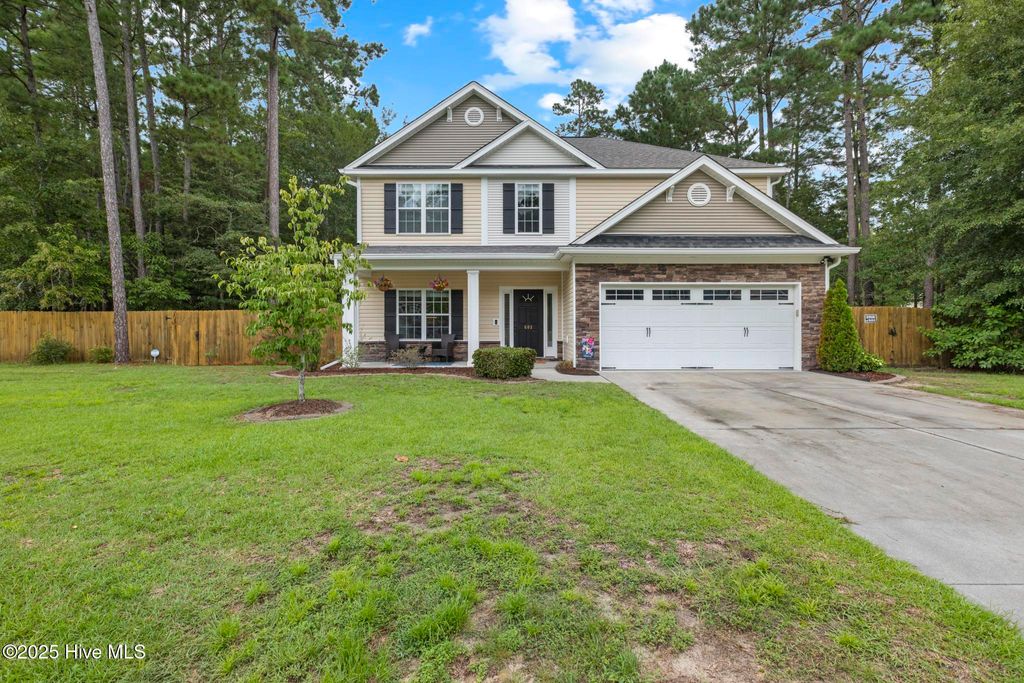 Photo of 603 Weeping Willow Lane, Jacksonville, NC 28540 (MLS # 100525293)