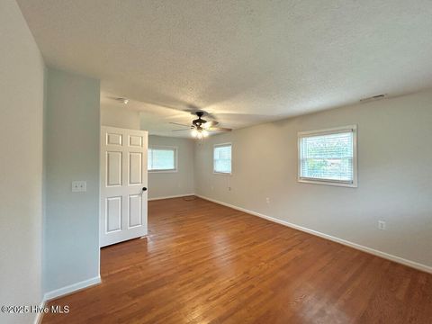 Tiny photo for 15 Edith Drive, Jacksonville, NC 28540 (MLS # 100535967)