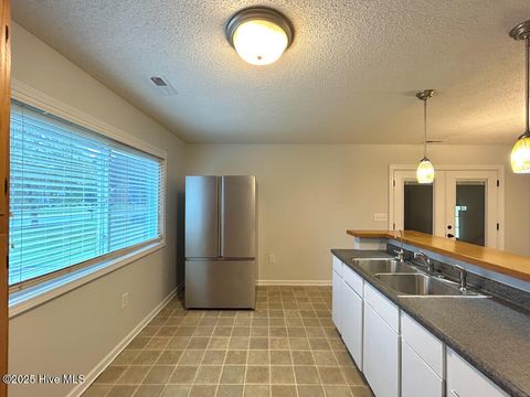 Tiny photo for 15 Edith Drive, Jacksonville, NC 28540 (MLS # 100535967)
