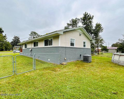 Tiny photo for 15 Edith Drive, Jacksonville, NC 28540 (MLS # 100535967)