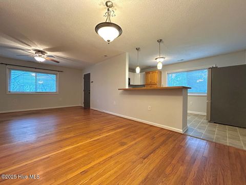 Tiny photo for 15 Edith Drive, Jacksonville, NC 28540 (MLS # 100535967)
