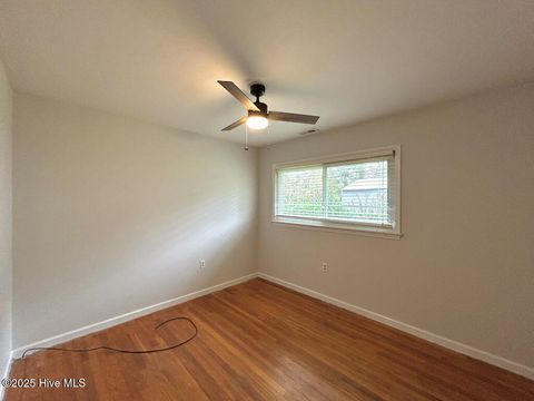 Tiny photo for 15 Edith Drive, Jacksonville, NC 28540 (MLS # 100535967)