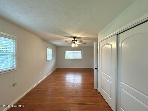 Tiny photo for 15 Edith Drive, Jacksonville, NC 28540 (MLS # 100535967)