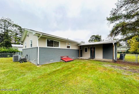 Tiny photo for 15 Edith Drive, Jacksonville, NC 28540 (MLS # 100535967)