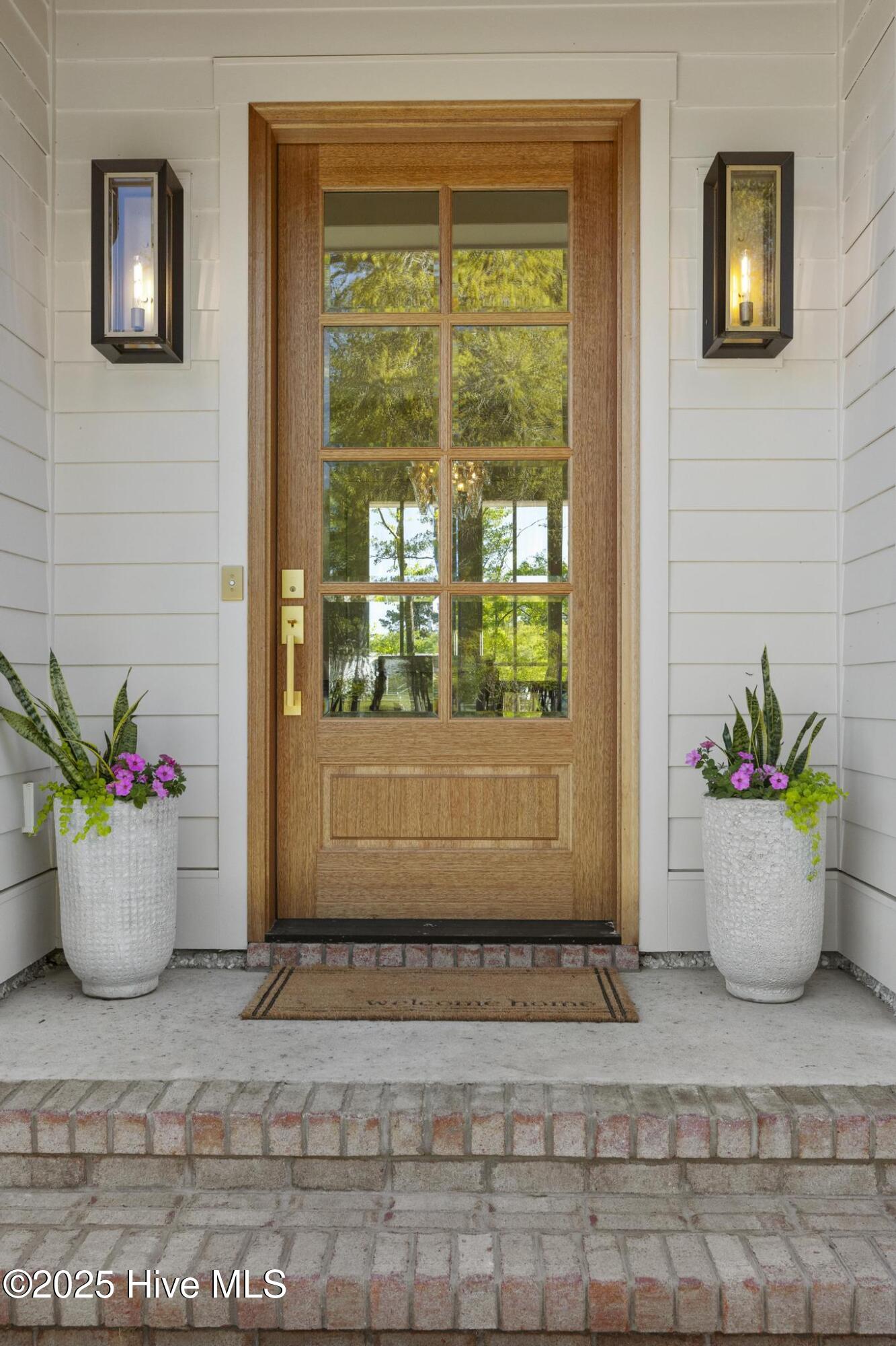 2324 Sloop Point Road