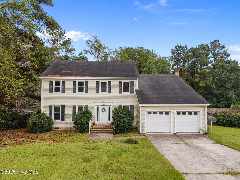 Photo of 914 Eton Drive, Jacksonville, NC 28546 (MLS # 100534053)