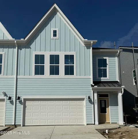 MLS: 100490372