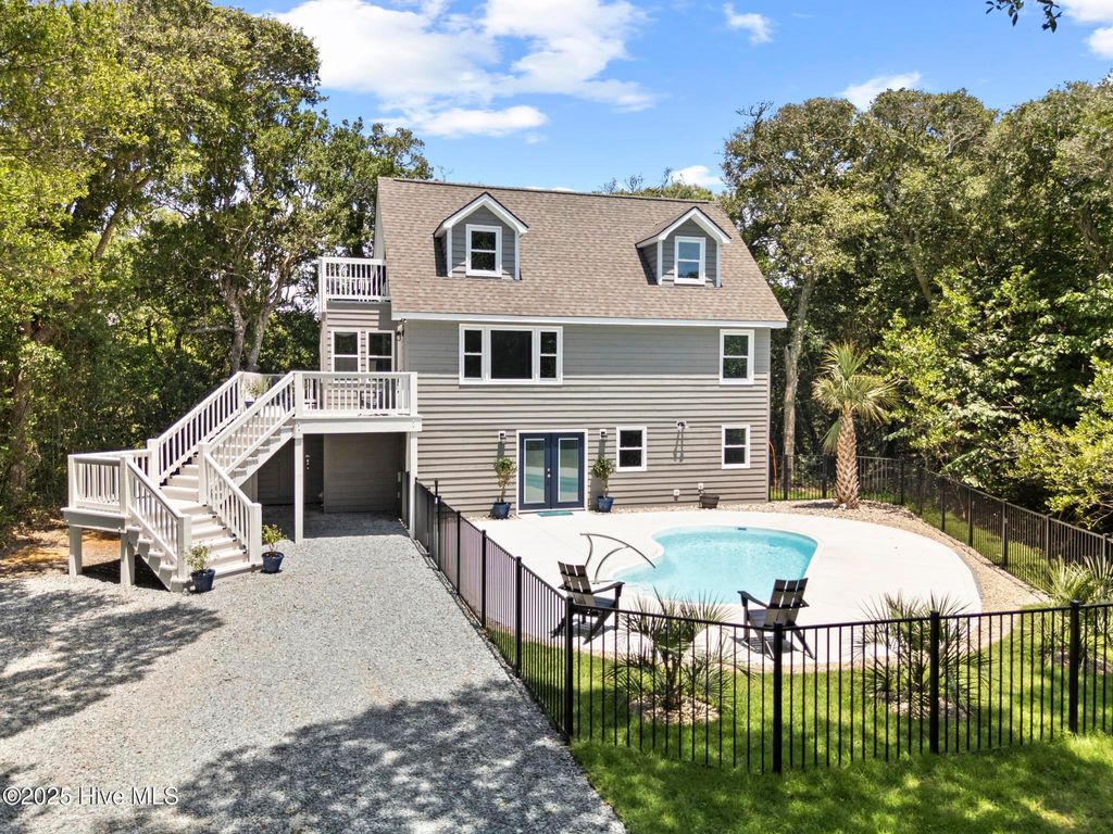 Photo of 120 Santa Maria Drive, Emerald Isle, NC 28594 (MLS # 100519715)