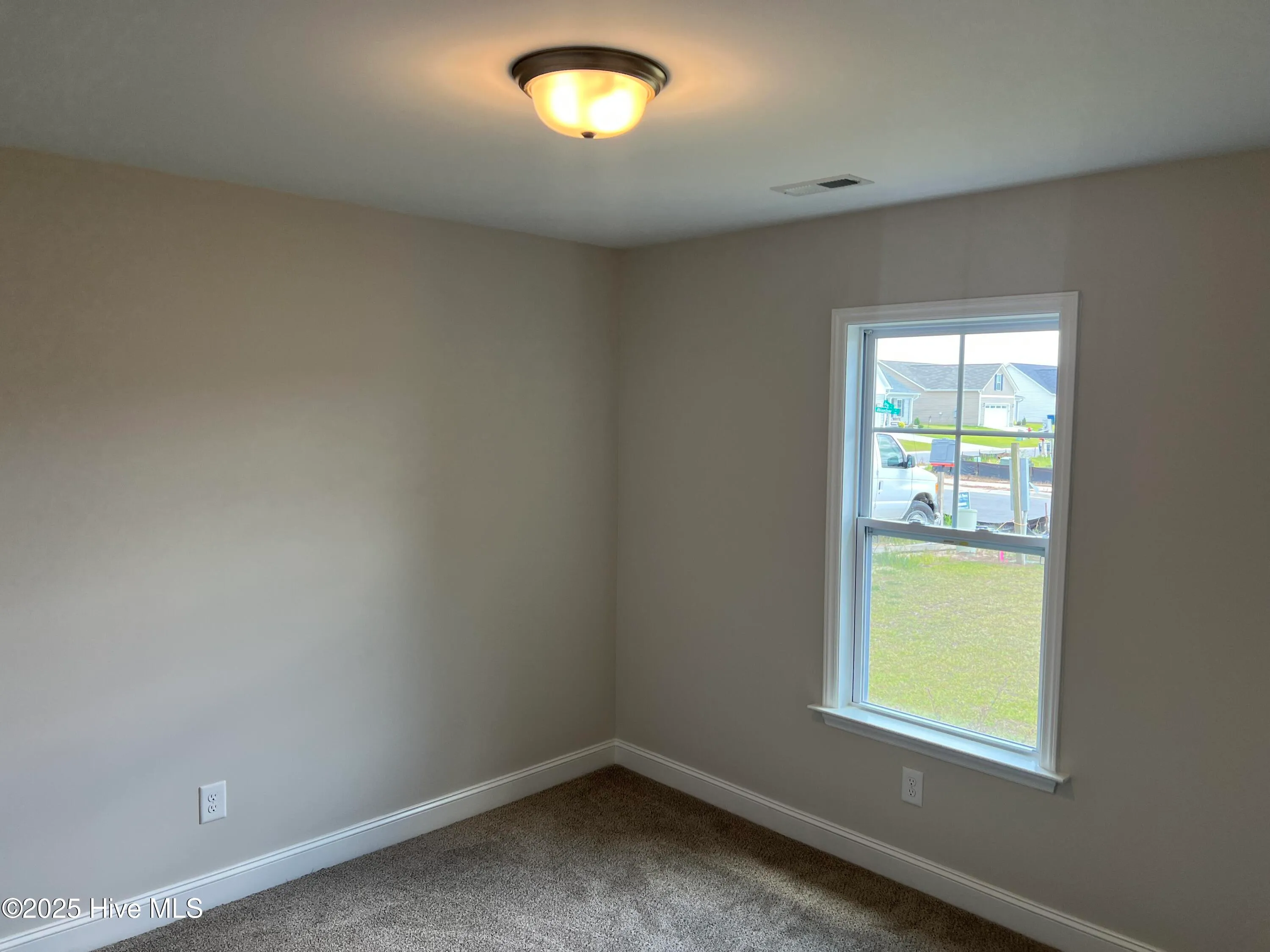 Winterville, North Carolina 28590, United States, 4 Bedrooms Bedrooms, ,2 BathroomsBathrooms,Residential,Active,210304