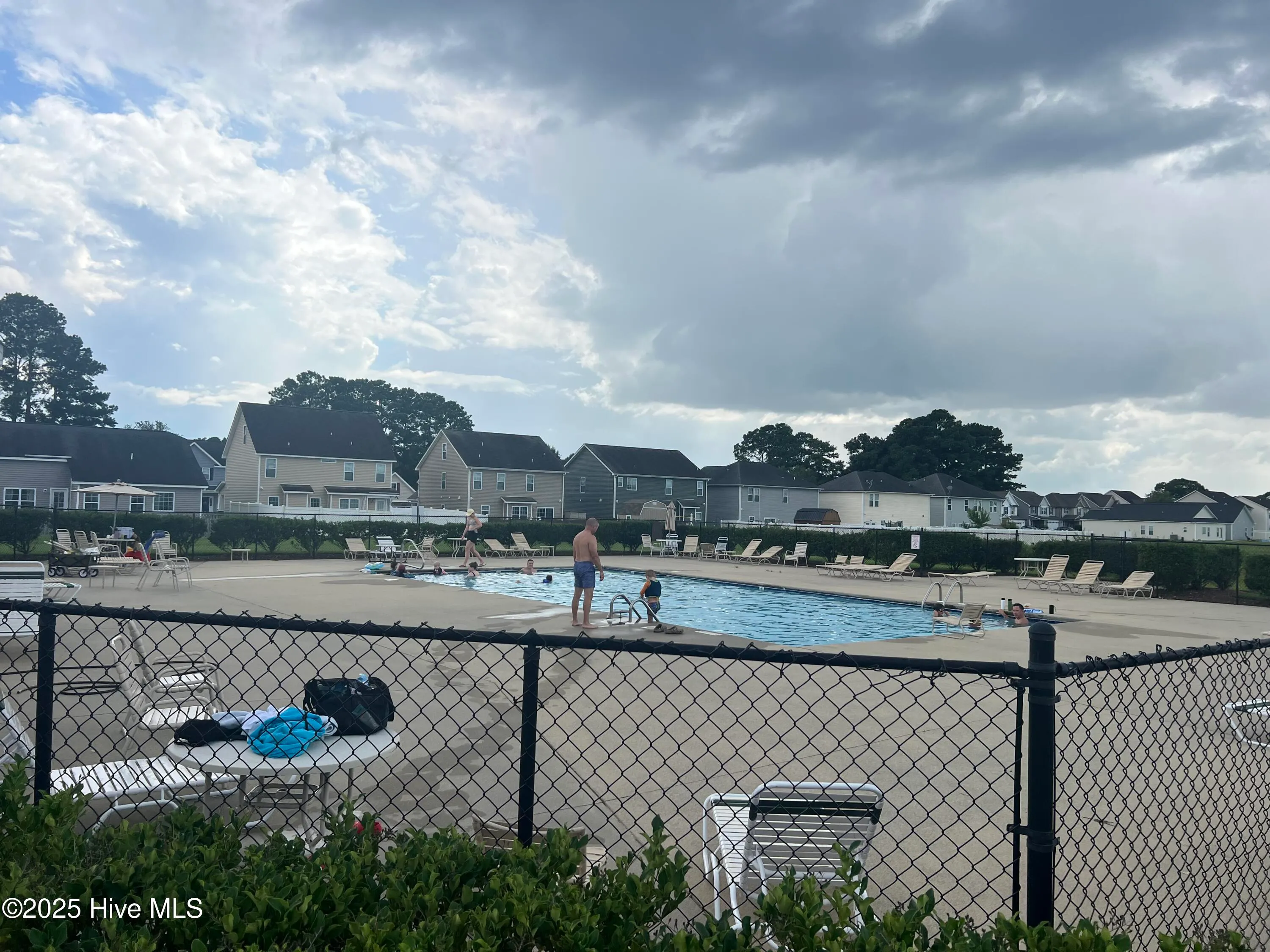 Winterville, North Carolina 28590, United States, 4 Bedrooms Bedrooms, ,2 BathroomsBathrooms,Residential,Active,210304