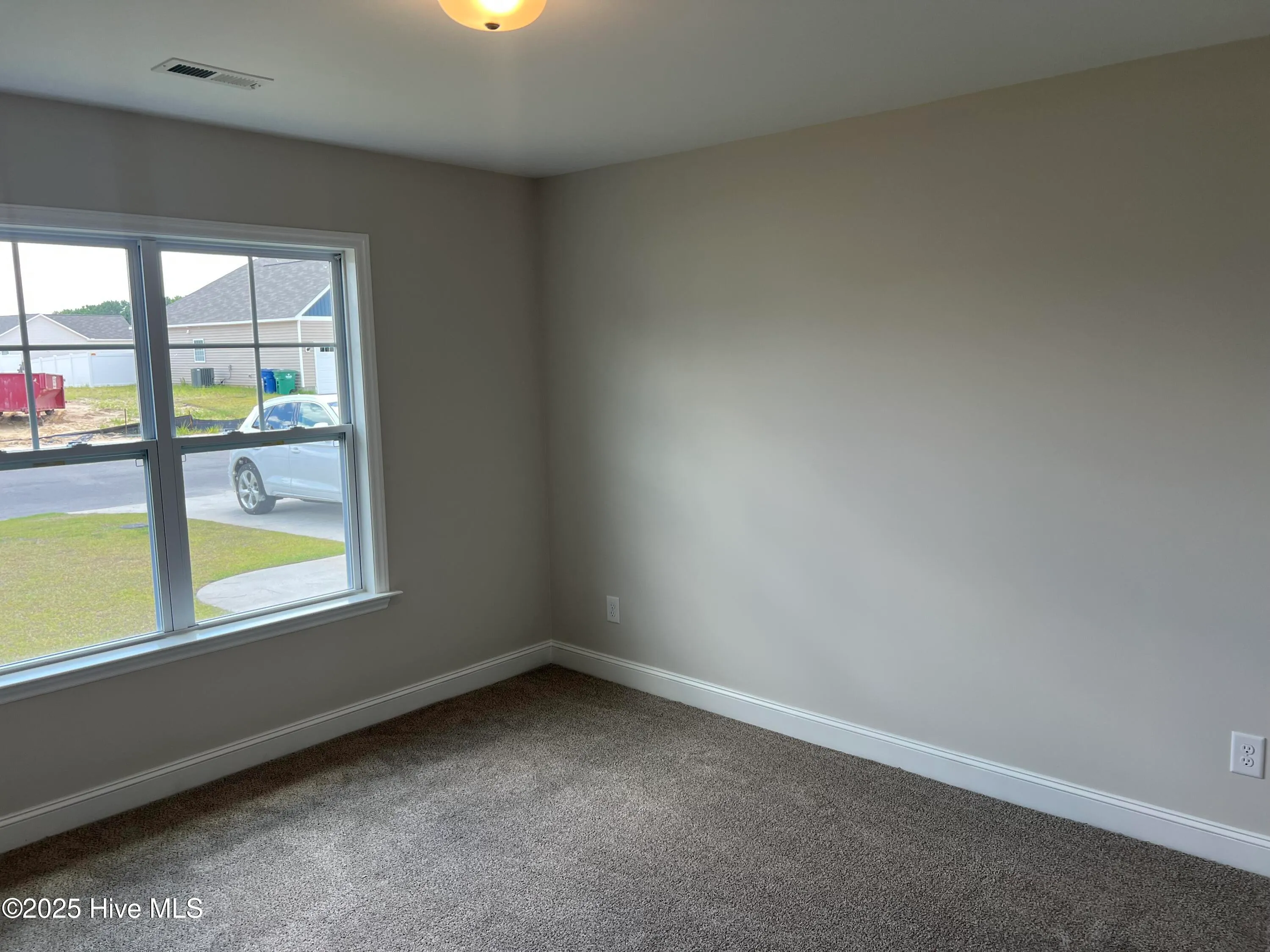 Winterville, North Carolina 28590, United States, 4 Bedrooms Bedrooms, ,2 BathroomsBathrooms,Residential,Active,210304