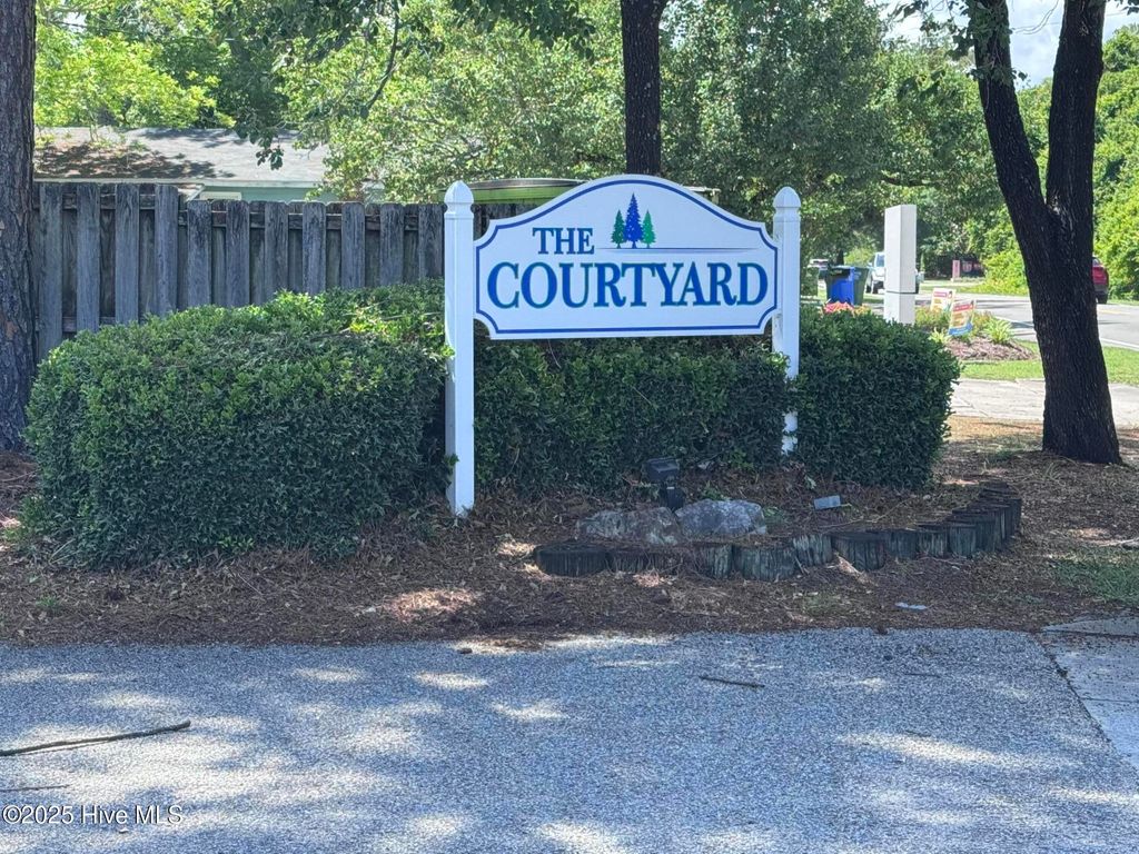 Photo of 4240 Wilshire Boulevard #Apt 101, Wilmington, NC 28403 (MLS # 100507366)