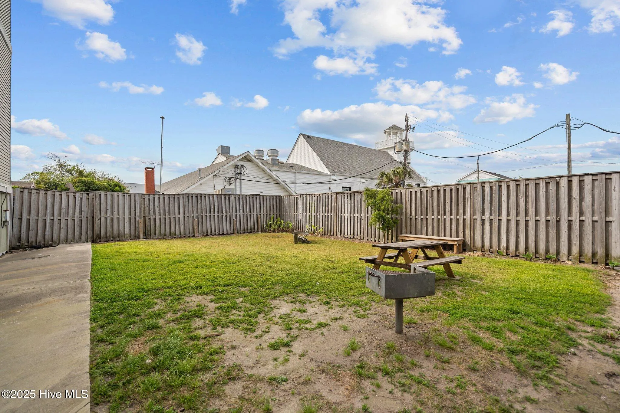 Carolina Beach, North Carolina 28428, United States, 1 Bedroom Bedrooms, ,1 BathroomBathrooms,Residential,Active,104828