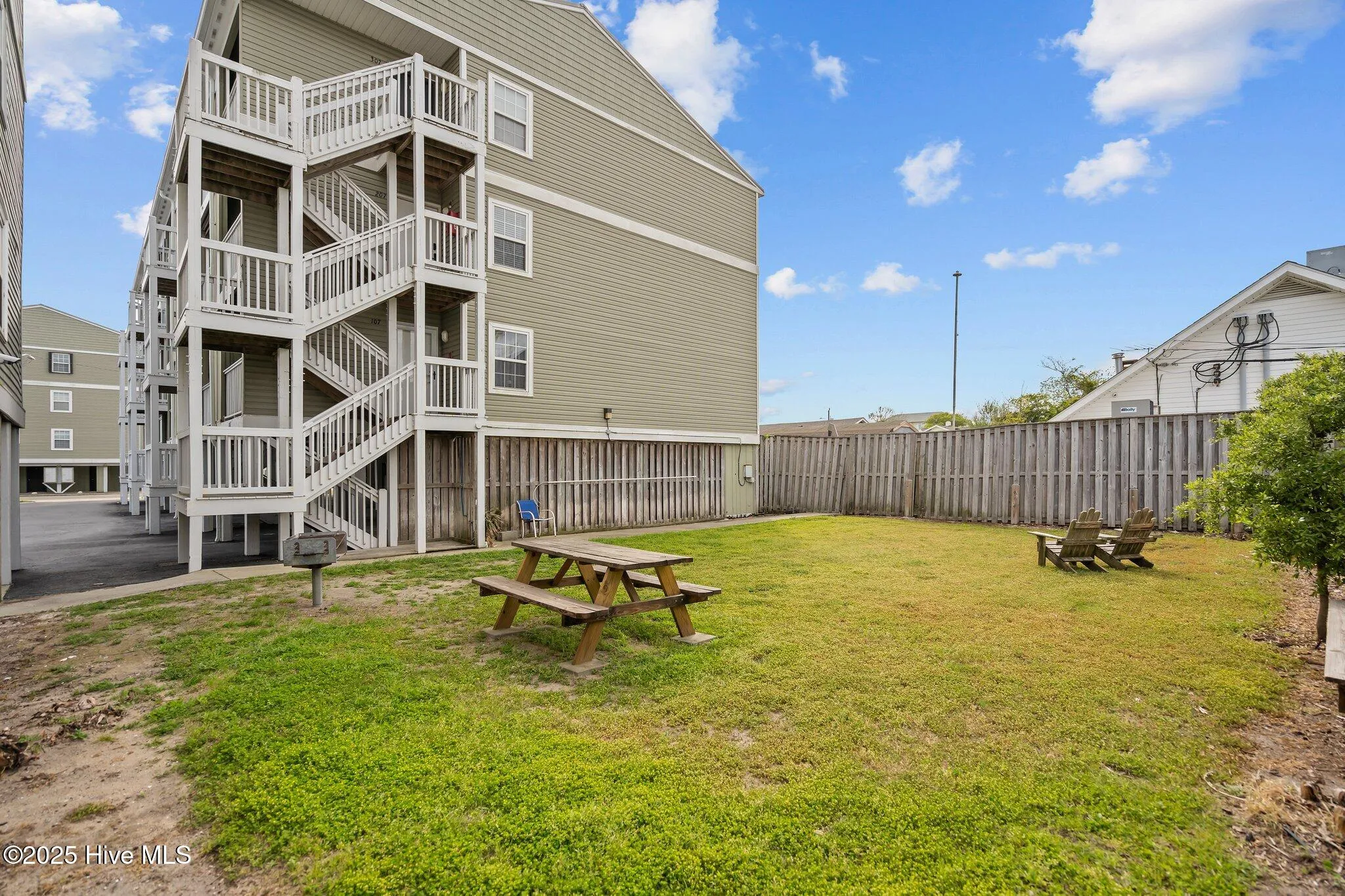 Carolina Beach, North Carolina 28428, United States, 1 Bedroom Bedrooms, ,1 BathroomBathrooms,Residential,Active,104828
