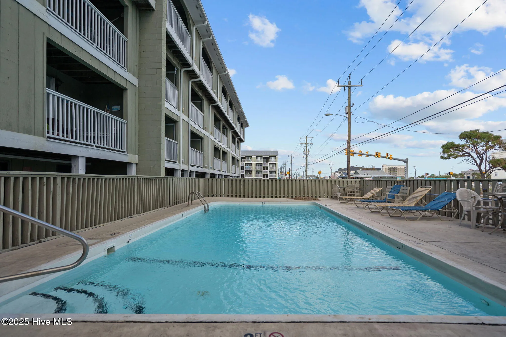 Carolina Beach, North Carolina 28428, United States, 1 Bedroom Bedrooms, ,1 BathroomBathrooms,Residential,Active,104828