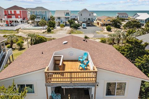 A home in Oak Island