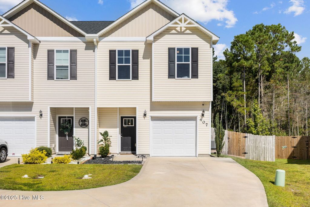 Photo of 407 Frisco Way, Holly Ridge, NC 28445 (MLS # 100532525)