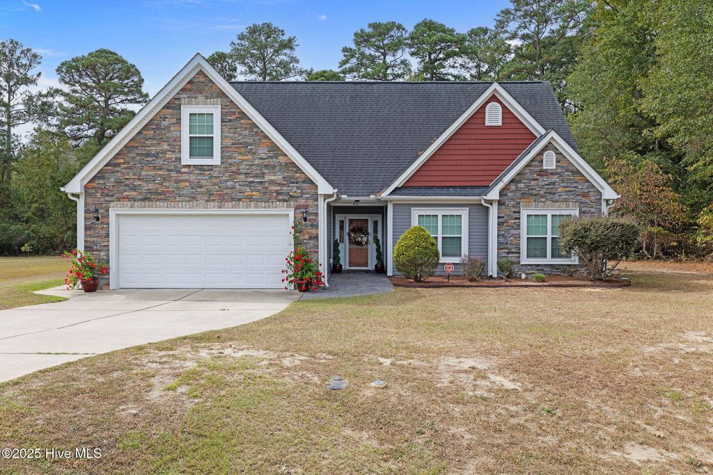 Photo of 212 Waters Circle, Goldsboro, NC 27534 (MLS # 100535898)