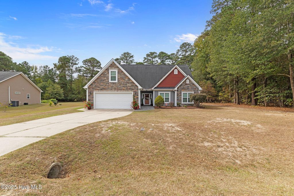 Photo of 212 Waters Circle, Goldsboro, NC 27534 (MLS # 100535898)