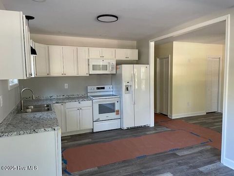 Tiny photo for 622 Walnut Drive, Jacksonville, NC 28540 (MLS # 100538278)