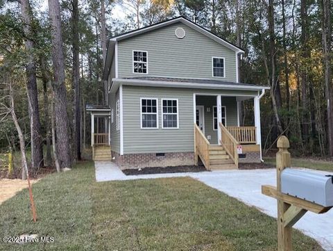 Photo of 622 Walnut Drive, Jacksonville, NC 28540 (MLS # 100538278) Photo of 622 Walnut Drive, Jacksonville, NC 28540 (MLS # 100538278)