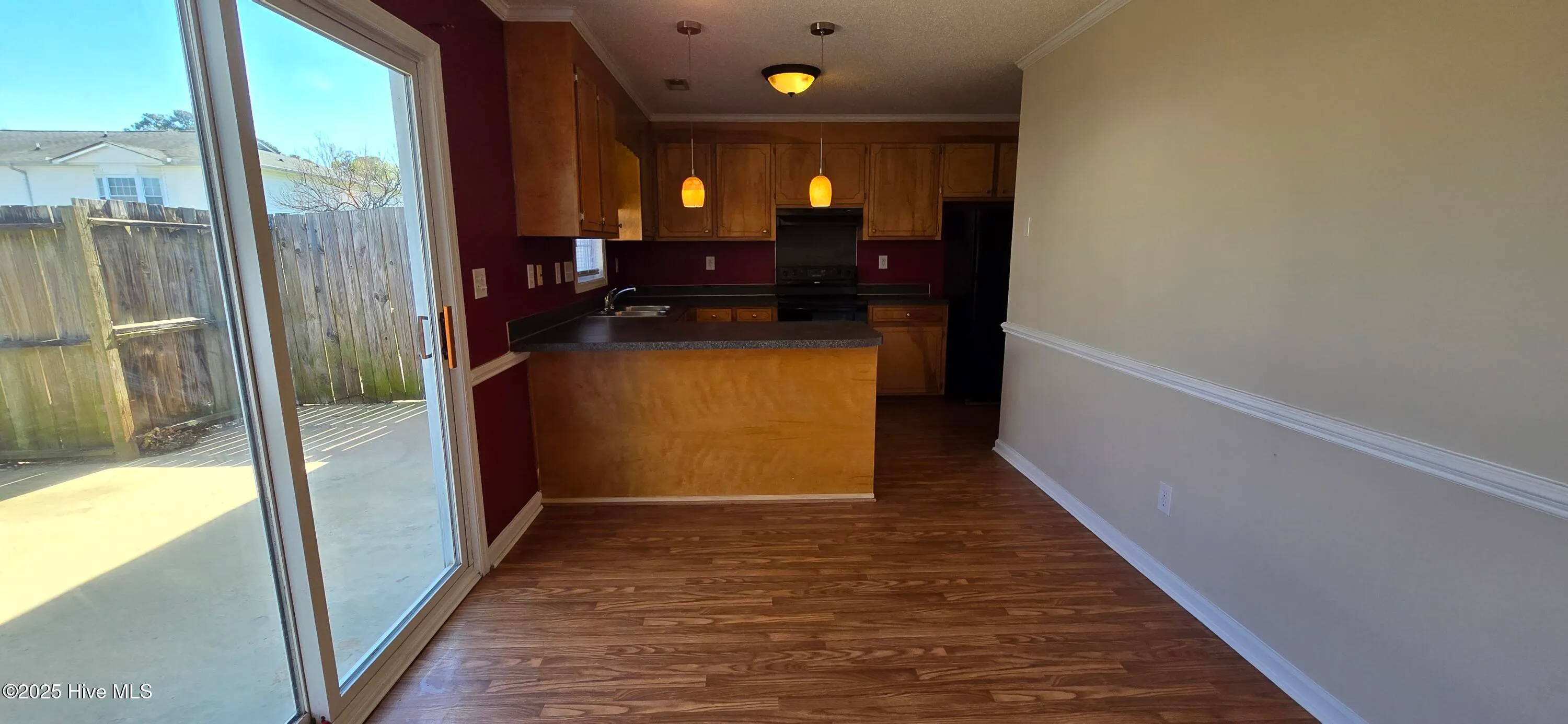 Greenville, North Carolina 27834, United States, 3 Bedrooms Bedrooms, ,3 BathroomsBathrooms,Residential,Active,88499