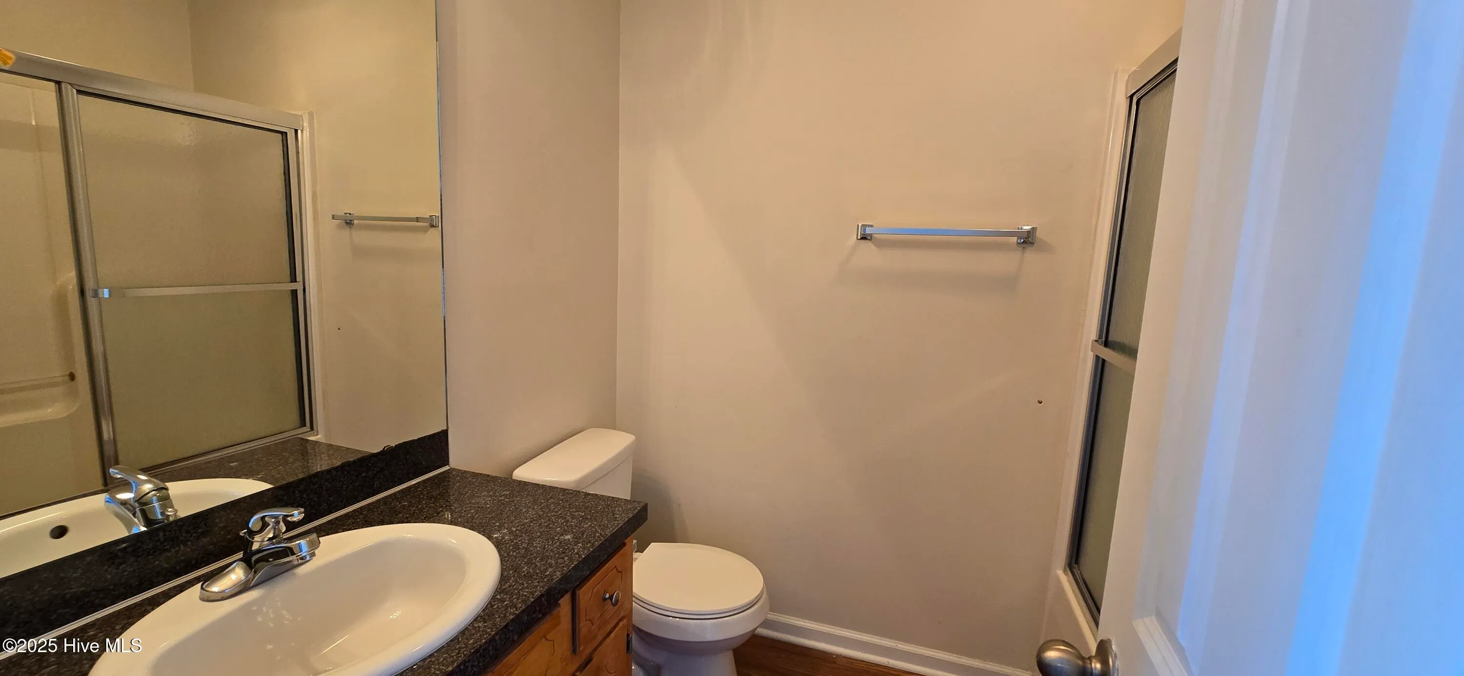 Greenville, North Carolina 27834, United States, 3 Bedrooms Bedrooms, ,3 BathroomsBathrooms,Residential,Active,88499