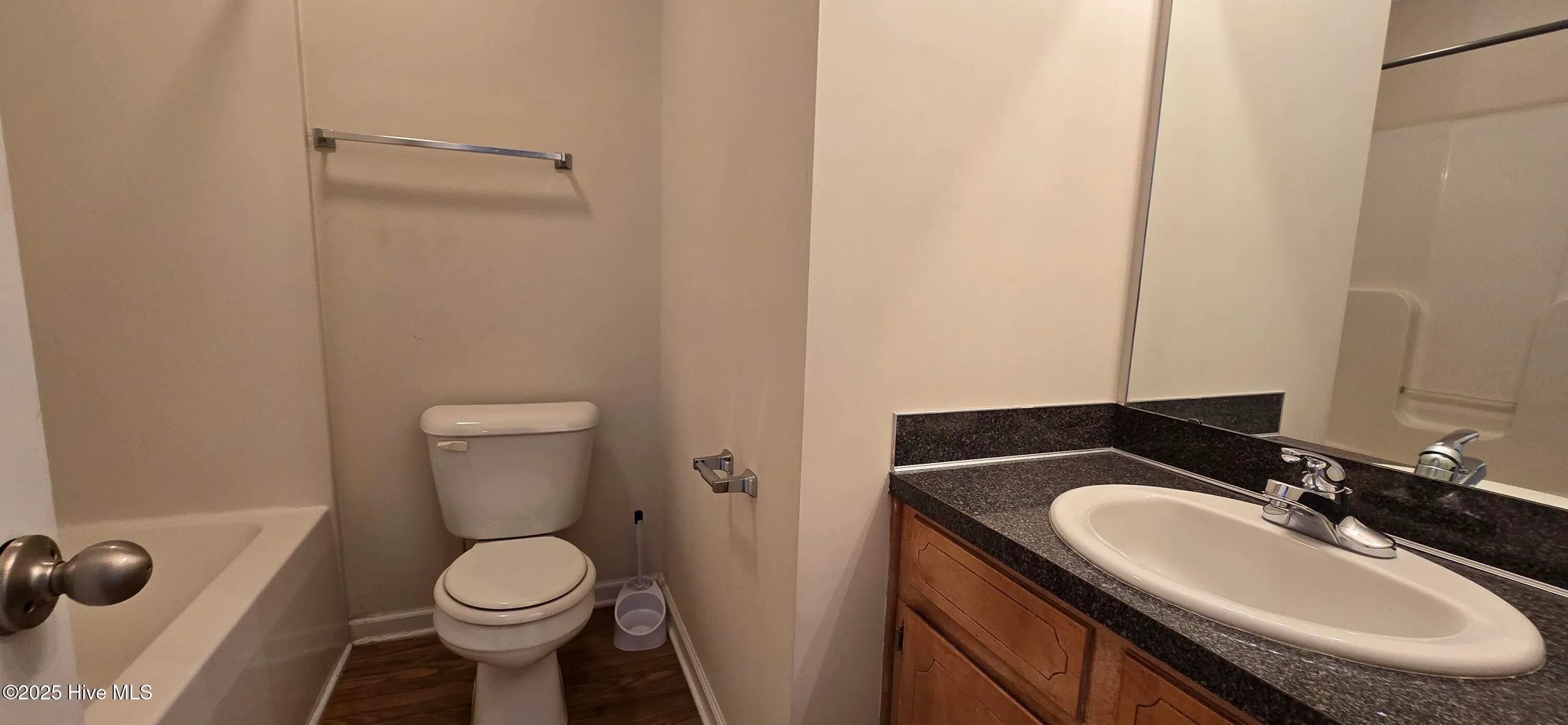 Greenville, North Carolina 27834, United States, 3 Bedrooms Bedrooms, ,3 BathroomsBathrooms,Residential,Active,88499