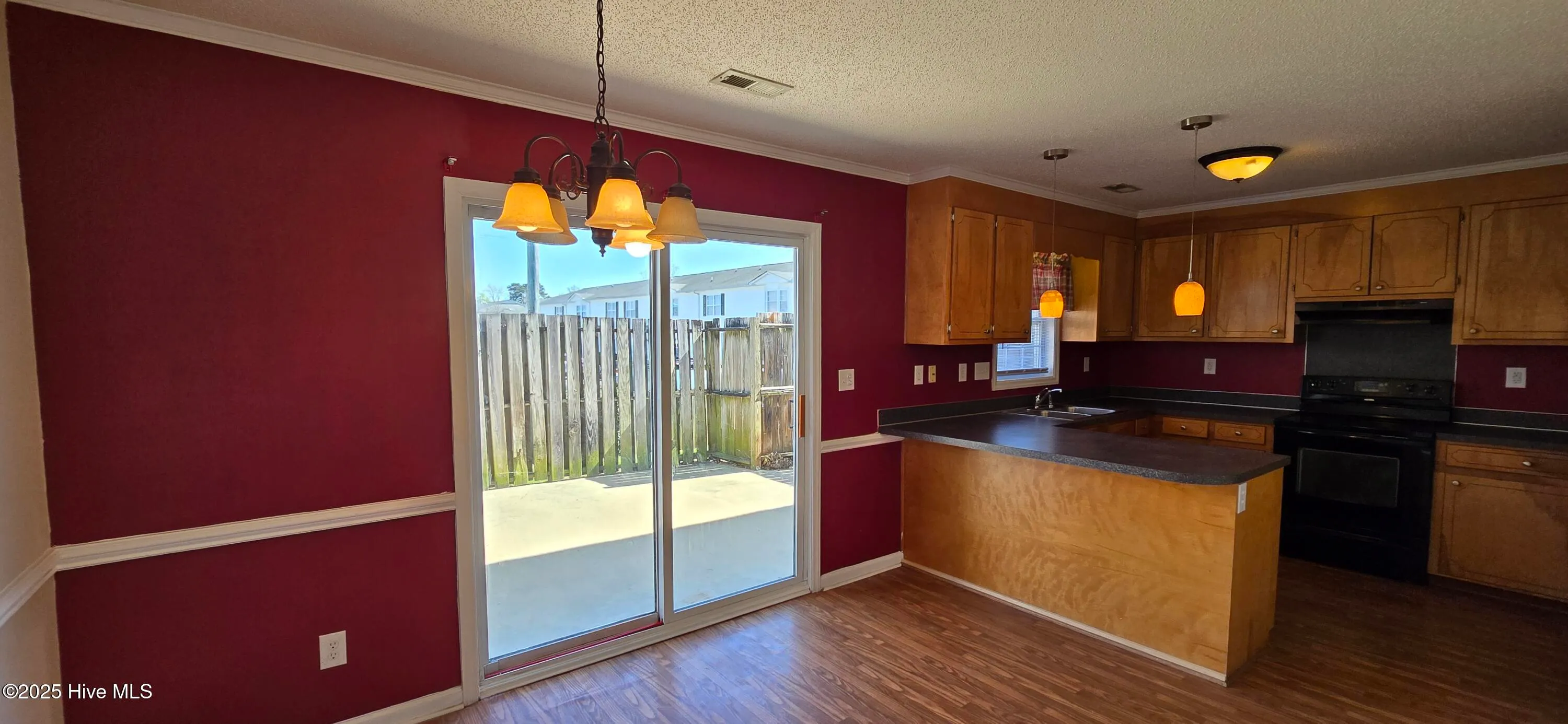 Greenville, North Carolina 27834, United States, 3 Bedrooms Bedrooms, ,3 BathroomsBathrooms,Residential,Active,88499