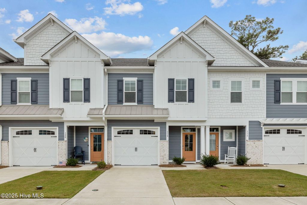 Photo of 118 Blue Bill Way, Beaufort, NC 28516 (MLS # 100533568)
