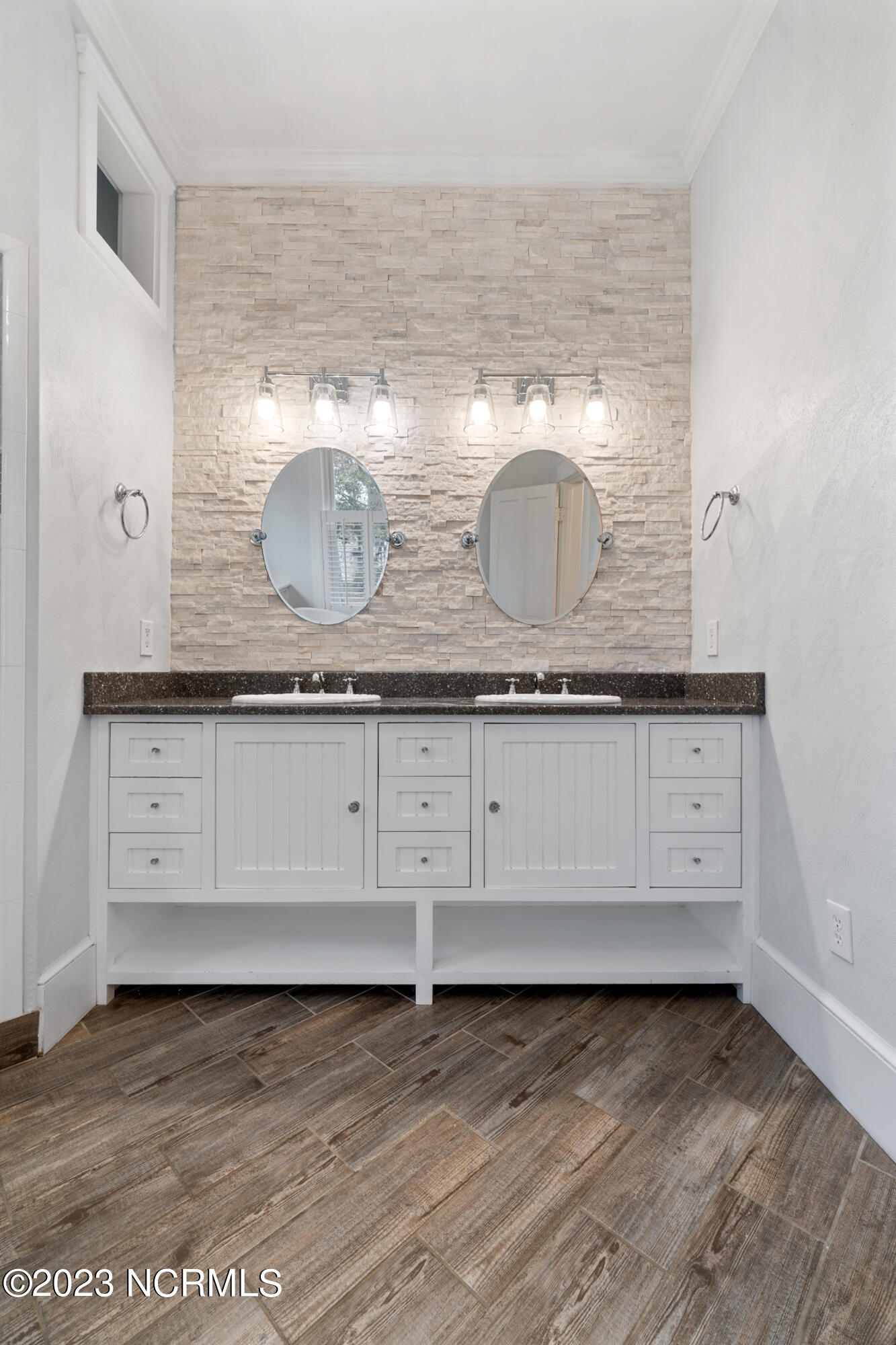 Moyock, North Carolina 27958, United States, 3 Bedrooms Bedrooms, ,3 BathroomsBathrooms,Residential,Active,61293