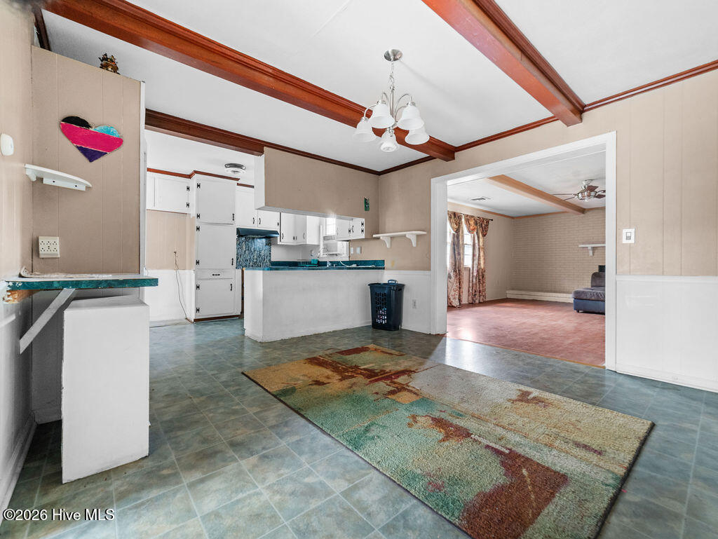 452 Mirror Lake Road