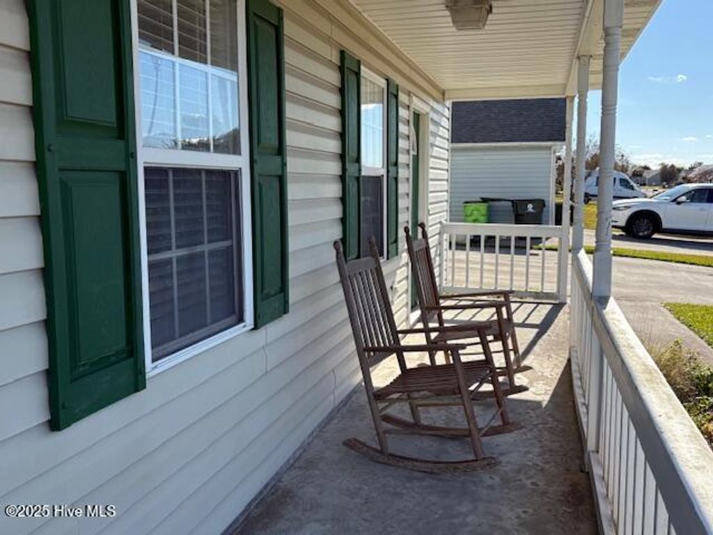 Photo of 434 Meeting Street, Beaufort, NC 28516 (MLS # 100540719)