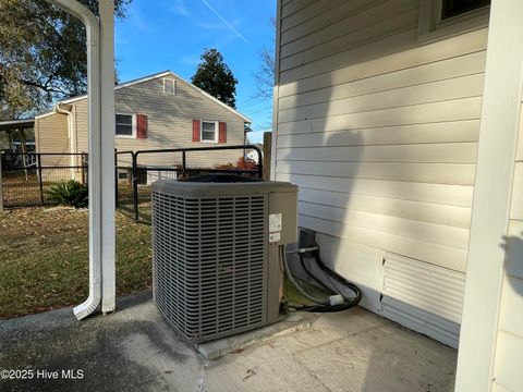 Tiny photo for 801 Williams Street, Jacksonville, NC 28540 (MLS # 100543193)