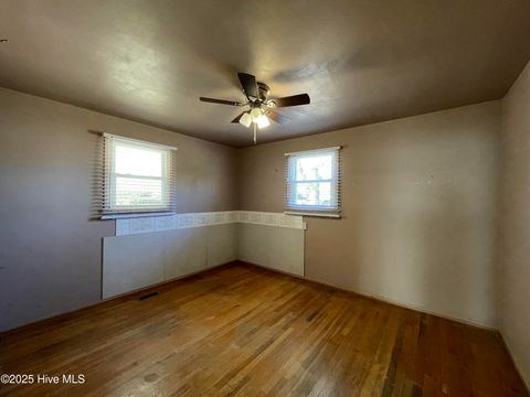 Tiny photo for 801 Williams Street, Jacksonville, NC 28540 (MLS # 100543193)