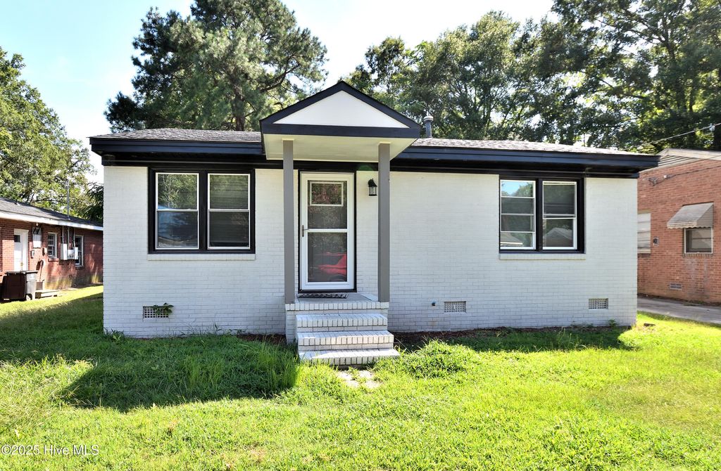 Photo of 417 Dexter Street, Rocky Mount, NC 27803 (MLS # 100537241)