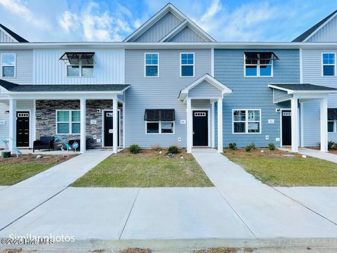 Photo of 733 Cross Bridge Way, Sneads Ferry, NC 28460 (MLS # 100538501) Photo of 733 Cross Bridge Way, Sneads Ferry, NC 28460 (MLS # 100538501)