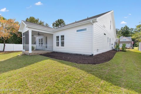 A home in Shallotte