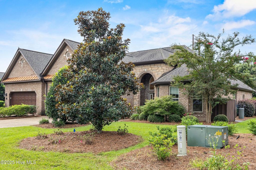 Photo of 210 Camber Drive, Castle Hayne, NC 28429 (MLS # 100527864)