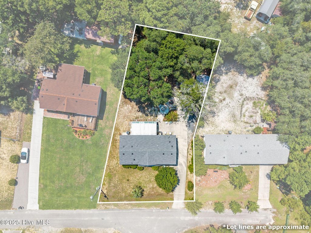 Photo of 2731 Blue Bounty Road SW, Supply, NC 28462 (MLS # 100525922)