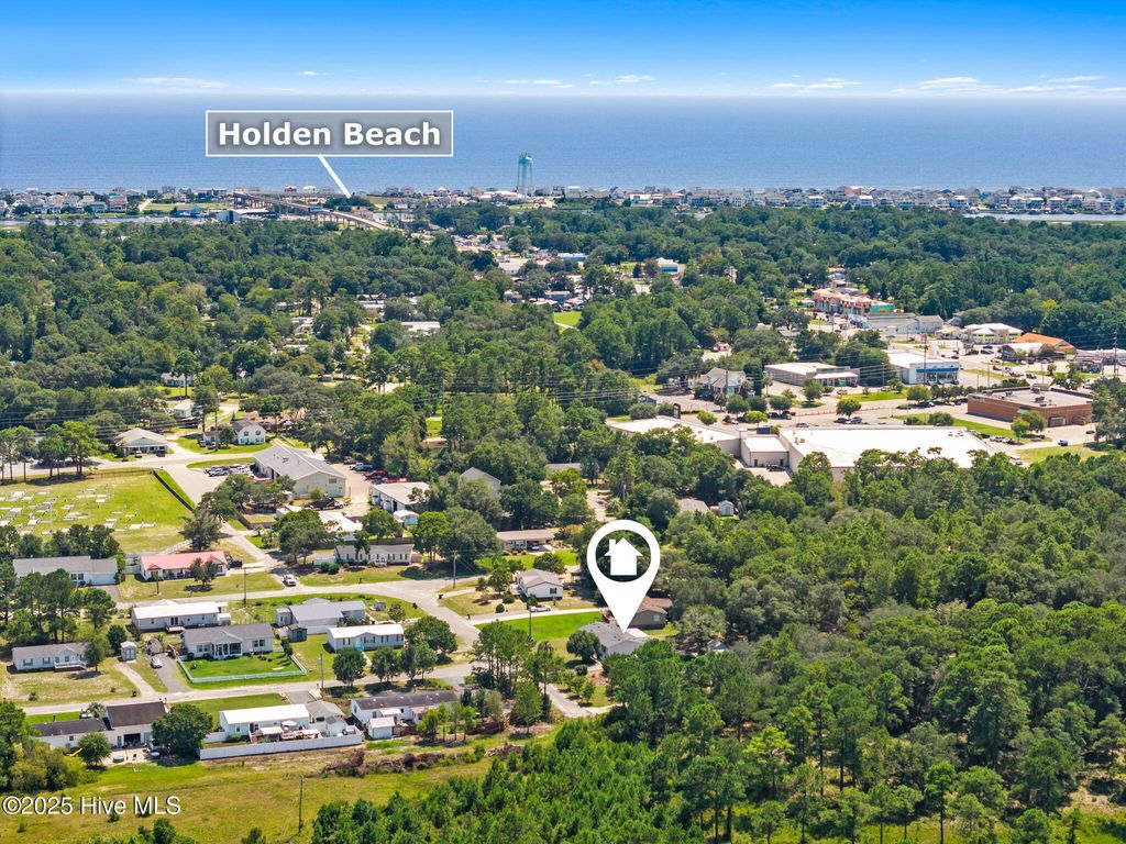 Photo of 2731 Blue Bounty Road SW, Supply, NC 28462 (MLS # 100525922)