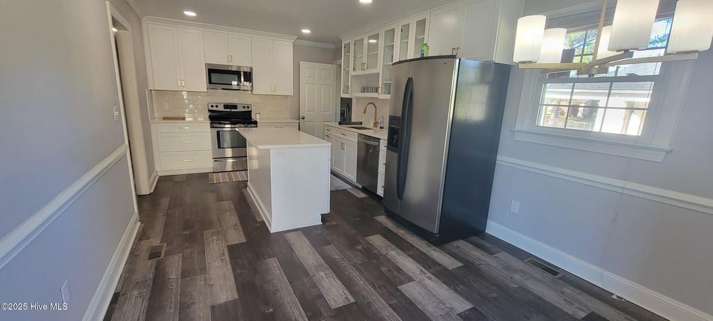 Photo of 712 Salisbury Drive, Rocky Mount, NC 27801 (MLS # 100537112)
