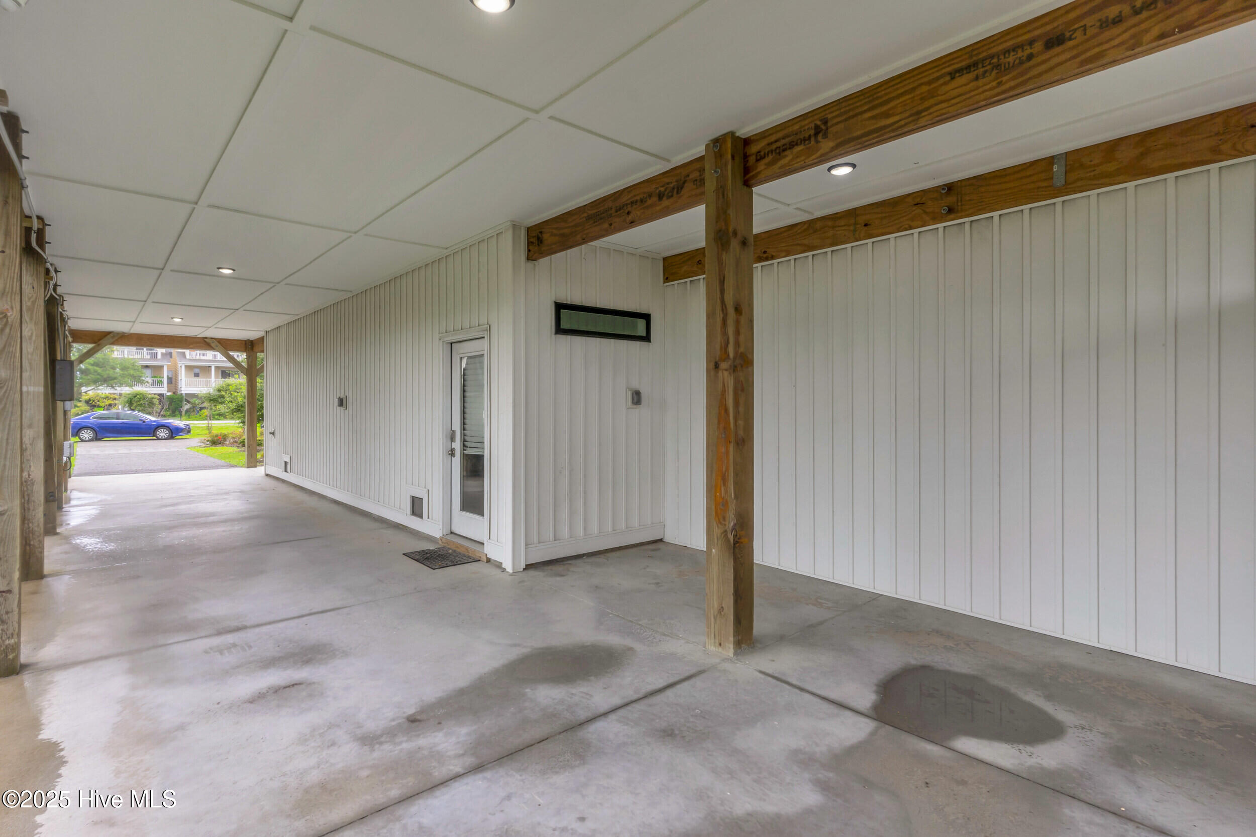 819 New River Drive B