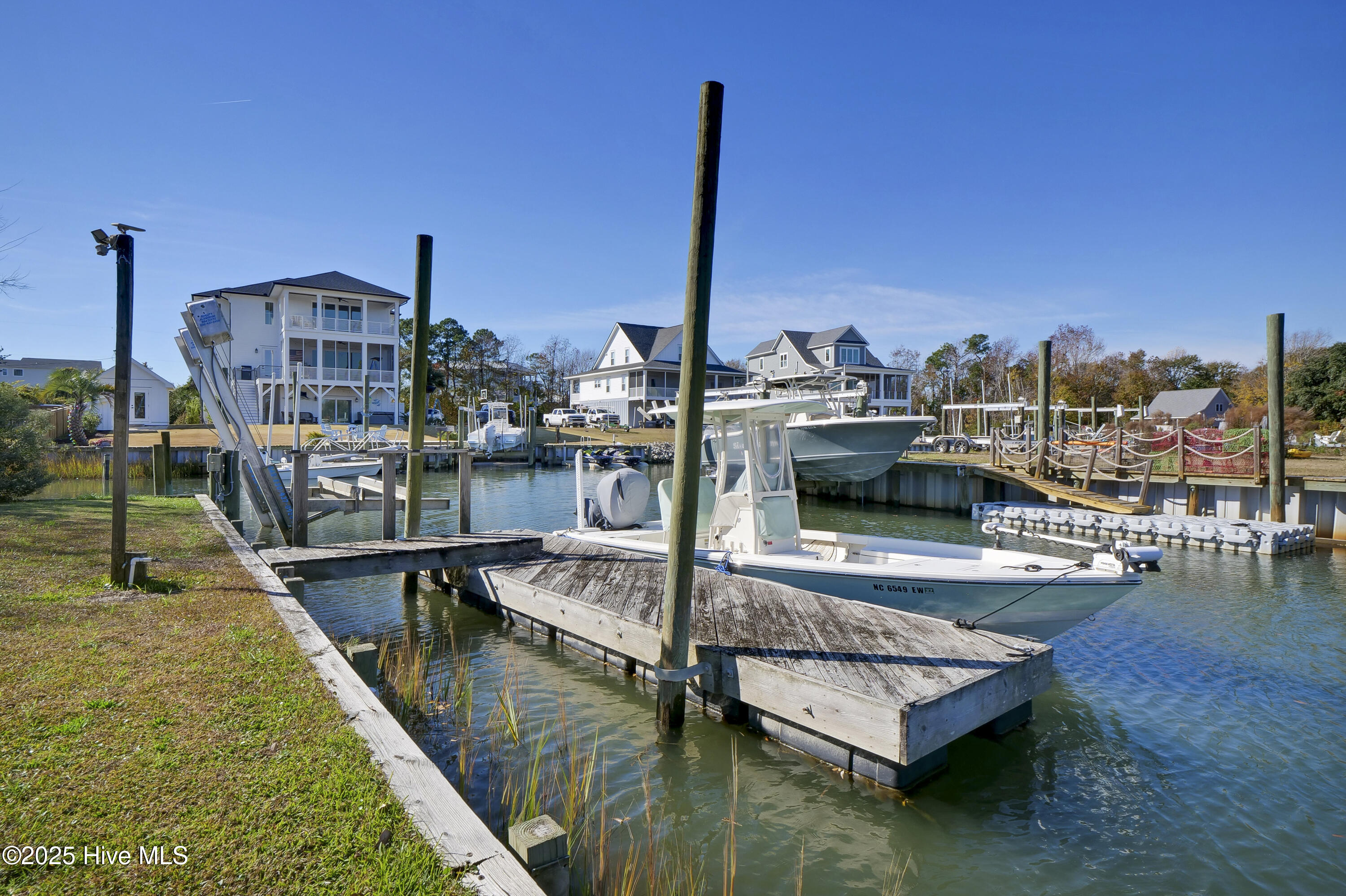 1017 Mallard Bay Road