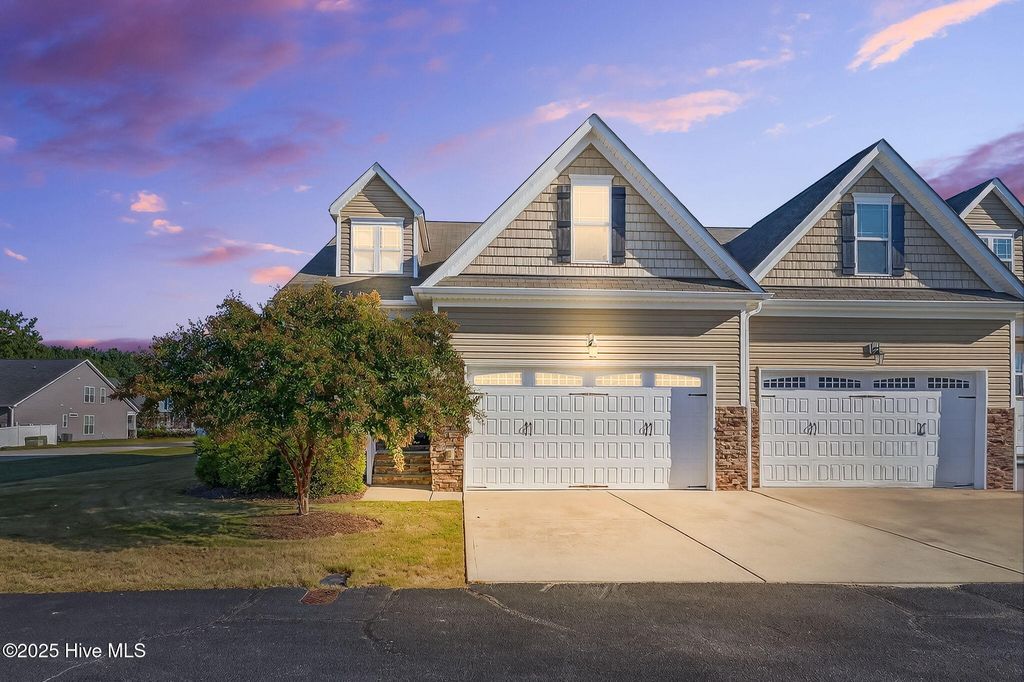 Photo of 78 Radcliffe Court, Clayton, NC 27527 (MLS # 100529348)