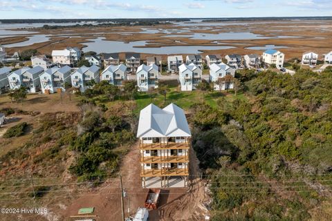 A home in North Topsail Beach