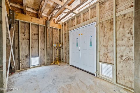 A home in North Topsail Beach