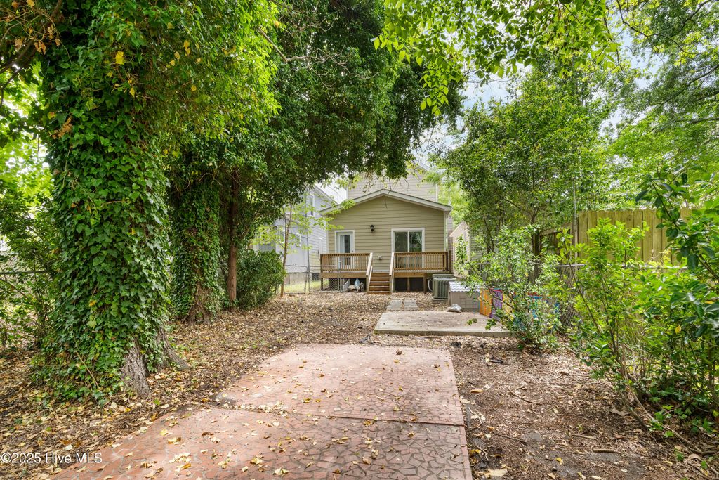 Photo of 615 Church Street, Wilmington, NC 28401 (MLS # 100503704)
