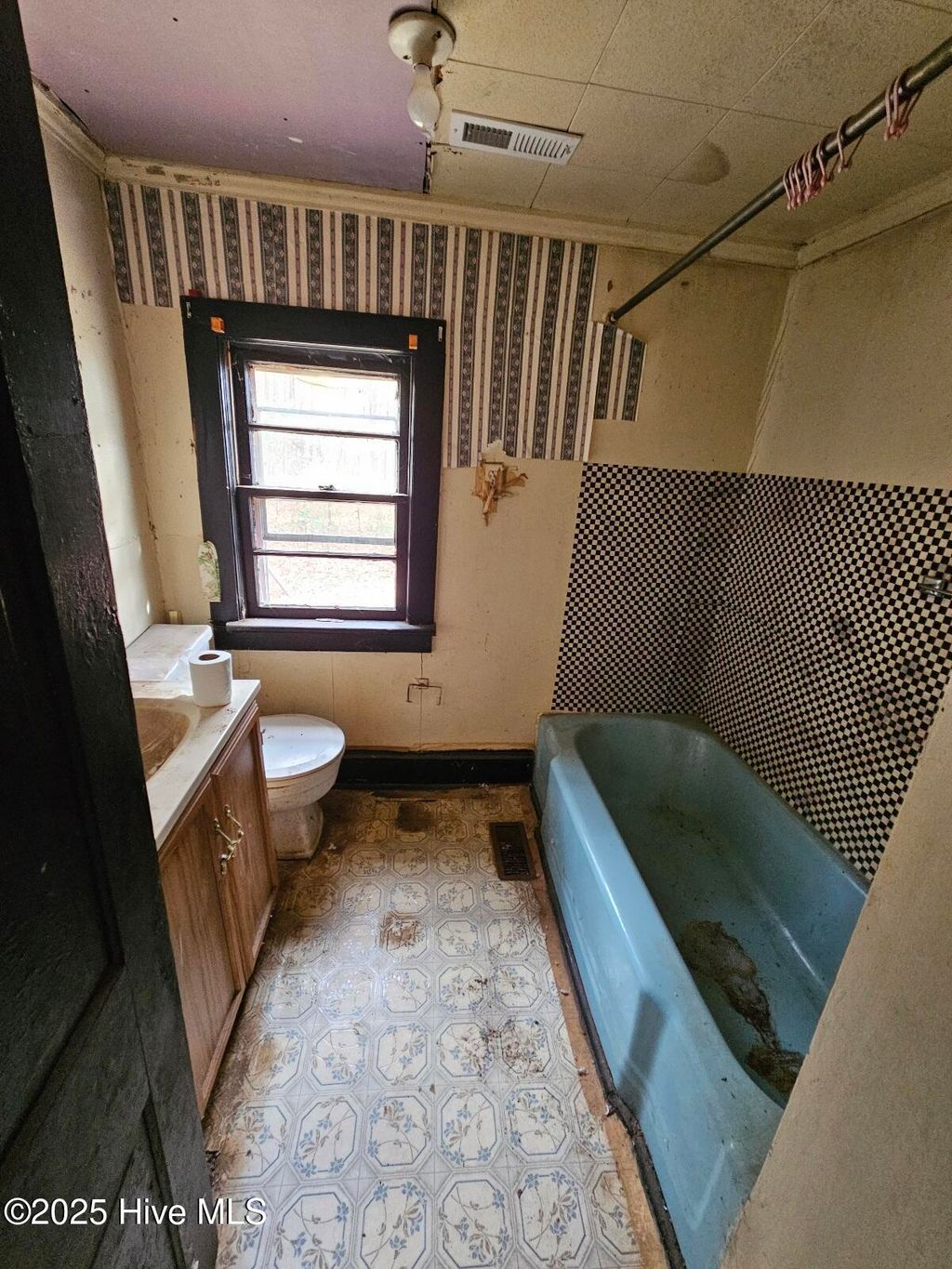 Photo of 1174 Folley Road, Elizabeth City, NC 27909 (MLS # 100543921)