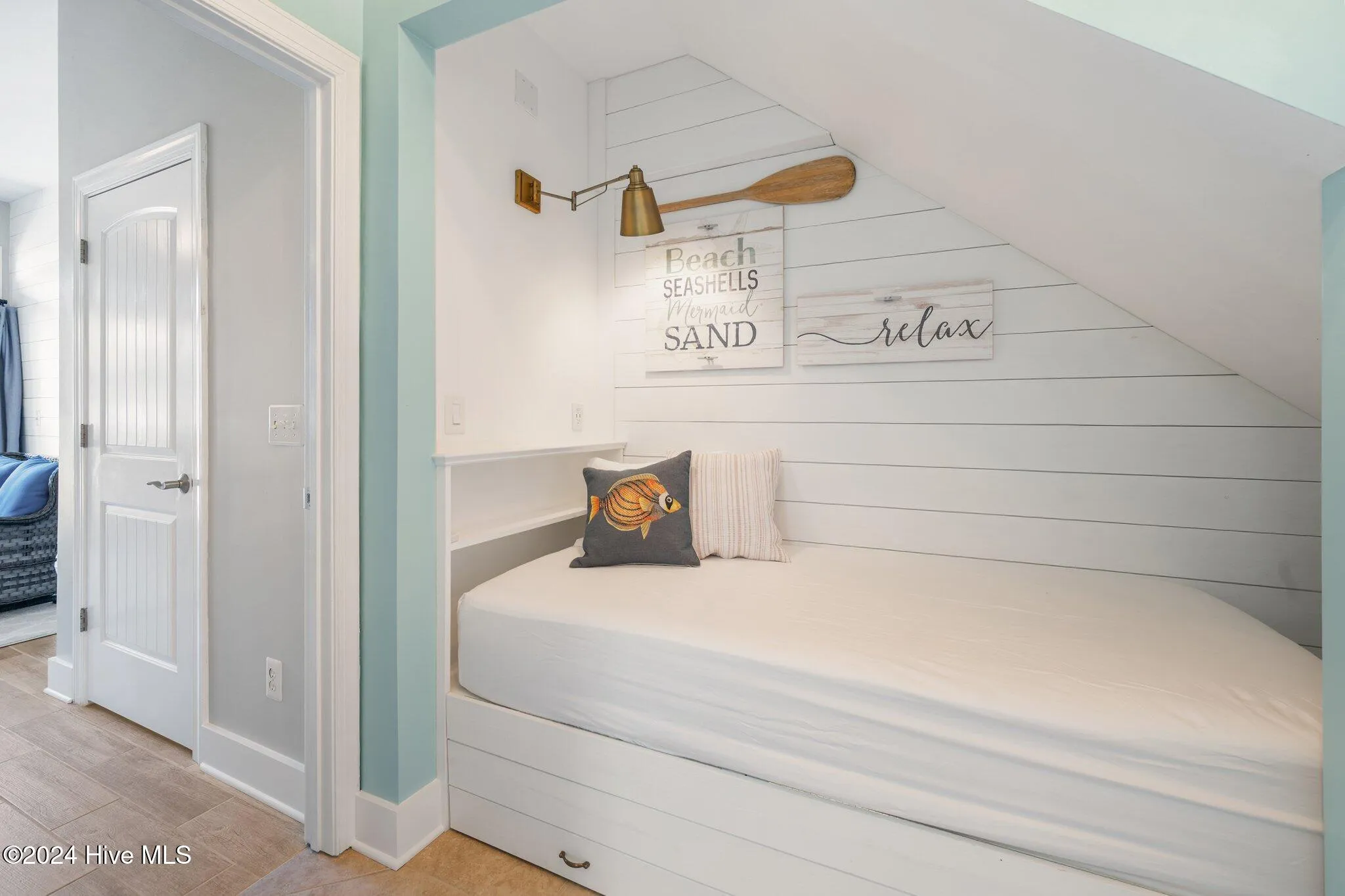 Carolina Beach, North Carolina 28428, United States, 4 Bedrooms Bedrooms, ,4 BathroomsBathrooms,Residential,Active,24542